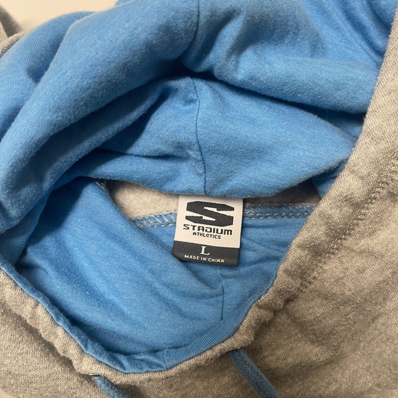 Women’s Carolina Tarheel Hoodie - Picture 3 of 3